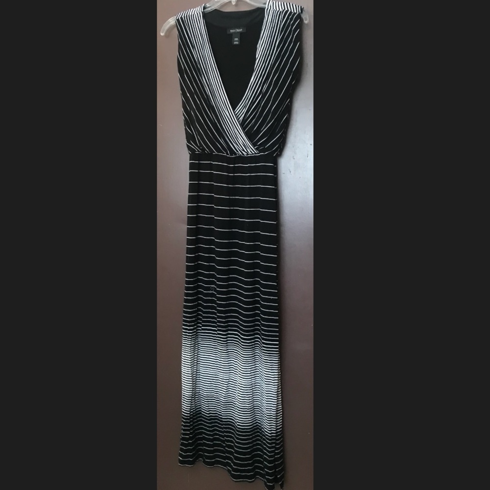 White House Black Market Maxi Dress